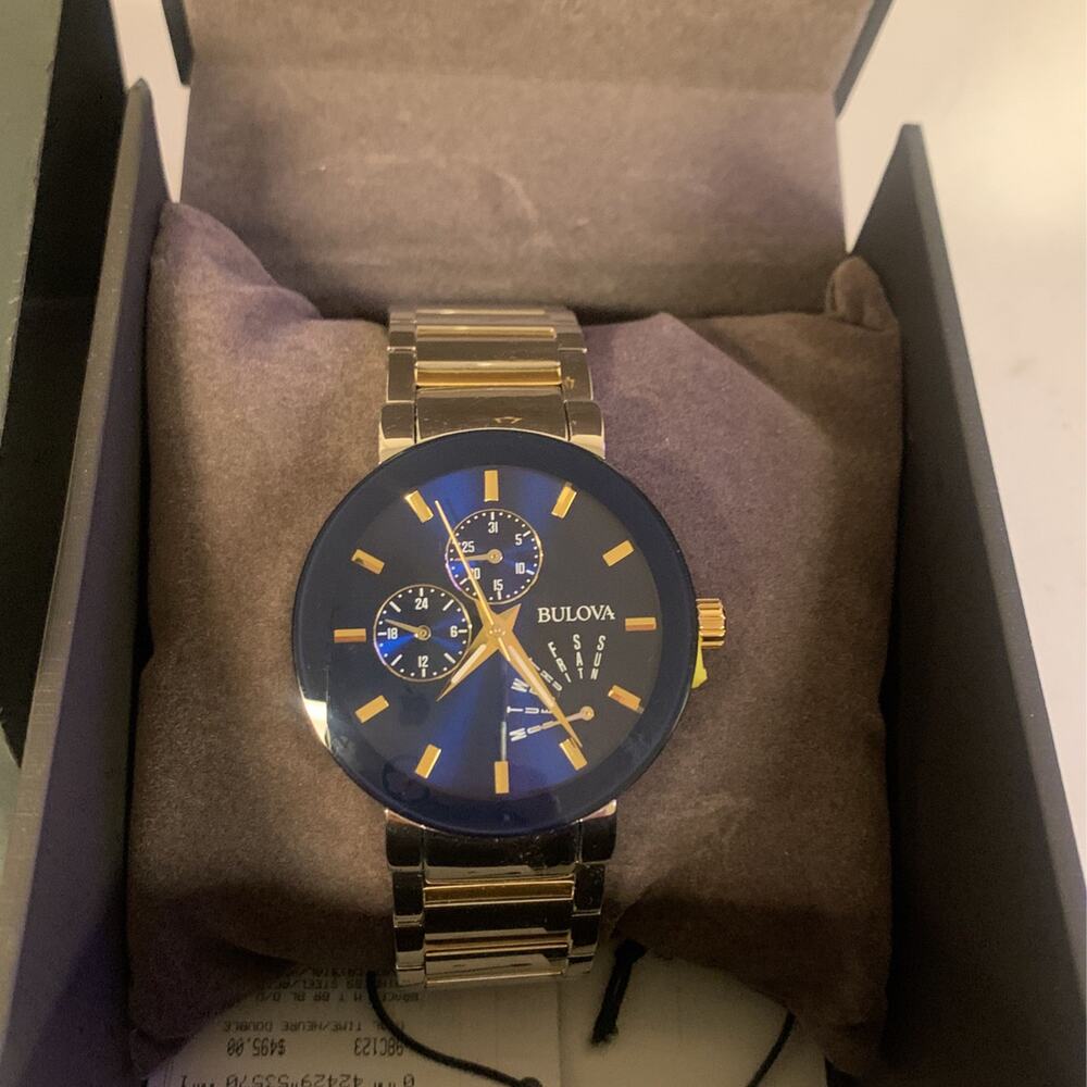 Men's Bulova Futuro Modern Classic Two-Tone Watch with Blue Dial - Model… - Picture 2 of 9